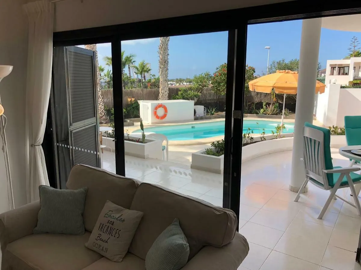 Sol Y Luna Free Heated Pool, Car Not Essential Playa Blanca 0*,