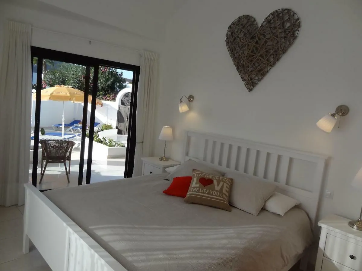 Sol Y Luna Free Heated Pool, Car Not Essential Playa Blanca İspanya